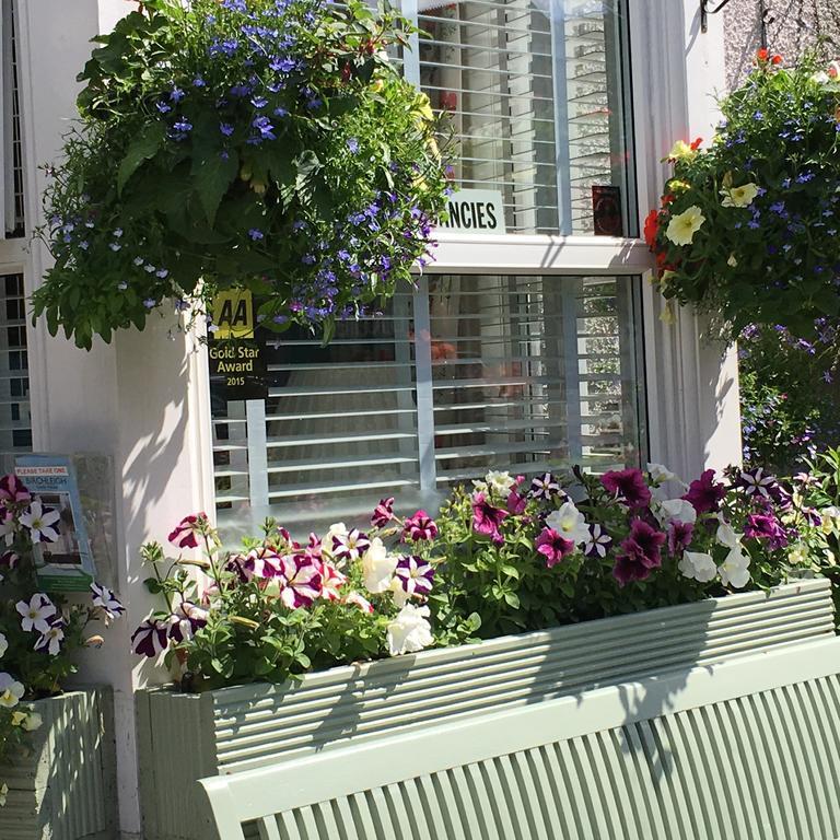 Birchleigh Guest House Grange-over-Sands Екстериор снимка