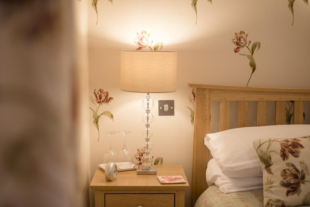 Birchleigh Guest House Grange-over-Sands Екстериор снимка